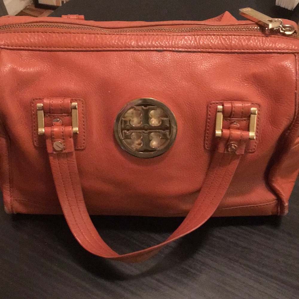 Tory Burch leather hangbag